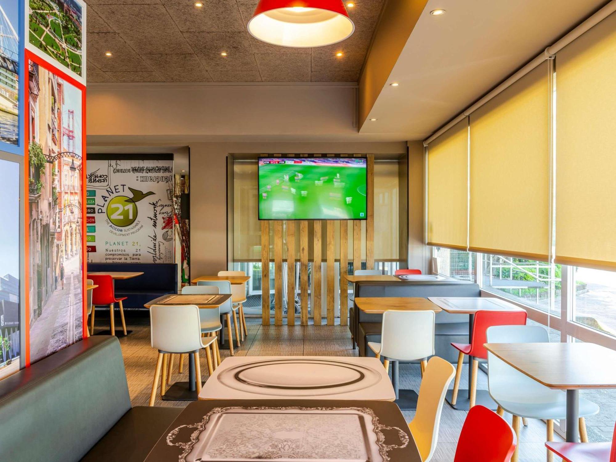 Hotel Ibis Bilbao Barakaldo Exterior foto